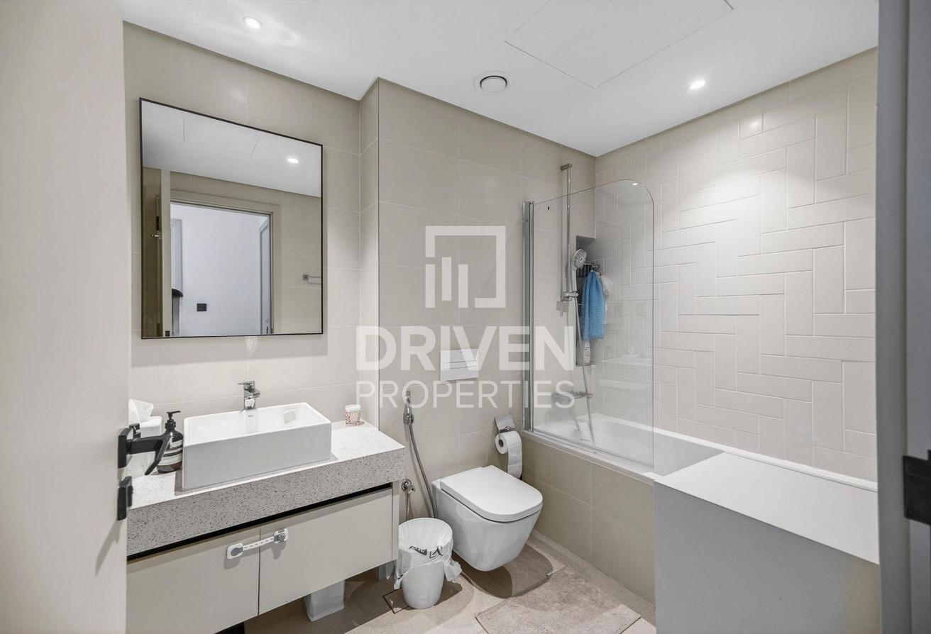 View Anytime | High Floor | Palm View | Furnished photo 12