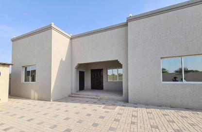 Villa - 7+ Bedrooms - 7+ Bathrooms for sale in Al Kharran - Ras Al Khaimah