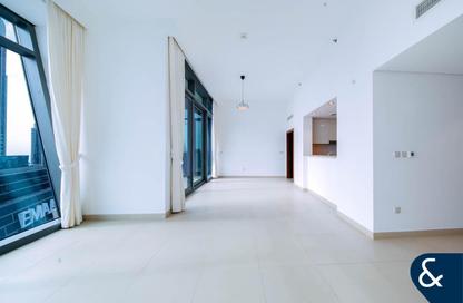 Apartment - 3 Bedrooms - 5 Bathrooms for rent in Burj Vista 1 - Burj Vista - Downtown Dubai - Dubai