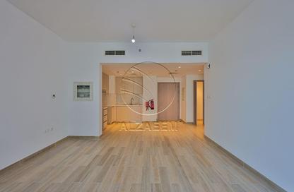 Apartment - 1 Bedroom - 1 Bathroom for rent in Waters Edge - Yas Island - Abu Dhabi