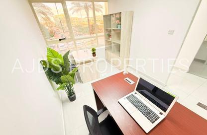Office Space - Studio - 1 Bathroom for rent in Silver Home Building - Hor Al Anz - Deira - Dubai