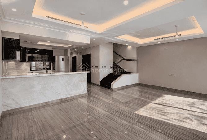 67823643 - Property Image 3