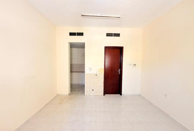 121553330 - Property Main Image