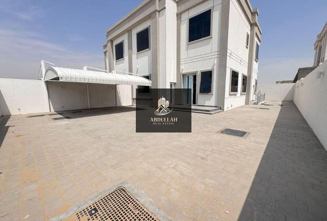 83662893 - صورة العقار 2