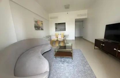 Apartment - 2 Bedrooms - 3 Bathrooms for rent in Jeewar - District 11 - Jumeirah Village Circle - Dubai