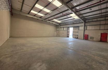 Warehouse - Studio - 1 Bathroom for rent in Ali Mousa Building - Al Sajaa Industrial - Al Sajaa - Sharjah