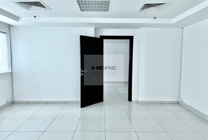 2OpBrz0yKA4 - Property Image 3