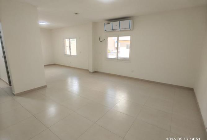 132518221 - Property Image 2