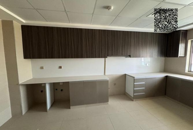 65152730 - Property Image 2