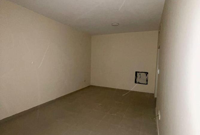 70698258 - صورة العقار 2