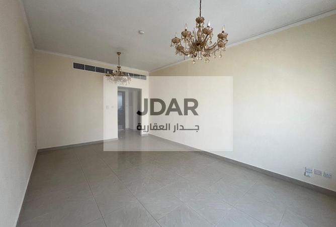 133865007 - Property Image 2