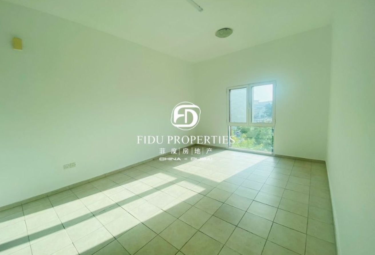 Close to Metro | Ready to Move | Big layout