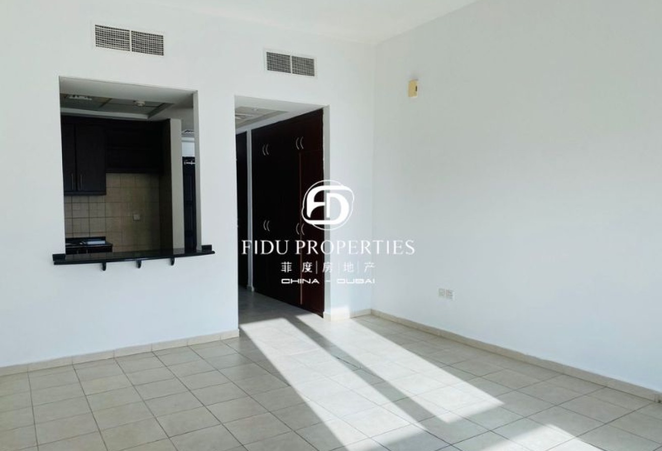 Close to Metro | Ready to Move | Big layout