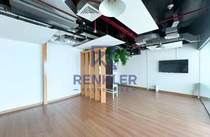 Office Space - Studio - 1 Bathroom for rent in Churchill Executive Tower - Churchill Towers - Business Bay - Dubai