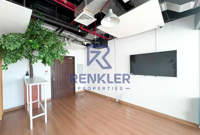125640169 - Property Image 3