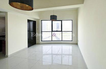 شقة - 1 - 1 للايجار في برج إسكان - دبي مارينا - دبي