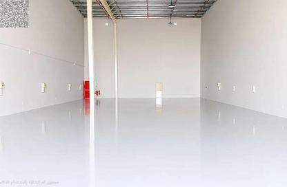 Warehouse - Studio - 1 for rent in Umm Al Thuoob - Umm Al Quwain