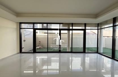 Townhouse - 3 Bedrooms - 4 Bathrooms for rent in Rochester - The Park Villas - Damac Hills - Dubai