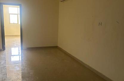 Apartment - 1 - 1 for rent in Naif Building 3 - Naif - Deira - Dubai Apartment - 1 - 1 for rent in Naif Building 3 - Naif - Deira - Dubai