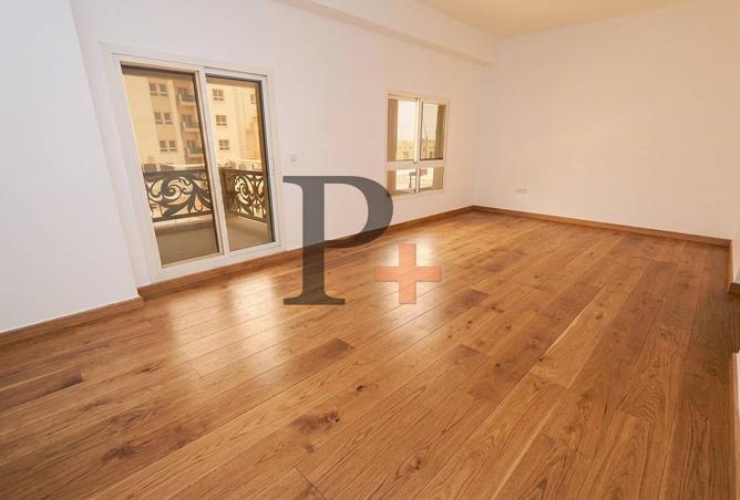132025696 - Property Image 2