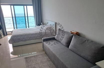 Apartment - Studio - 1 Bathroom for rent in Bermuda Views - Dubai Sports City - Dubai
