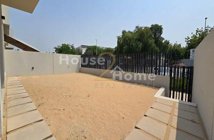 Townhouse - 4 - 4 for rent in Jebel Ali Village Townhouses - Jebel Ali Village - Jebel Ali - Dubai