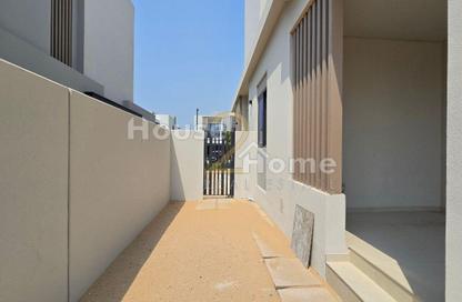 Townhouse - 4 - 4 for rent in Jebel Ali Village Townhouses - Jebel Ali Village - Jebel Ali - Dubai