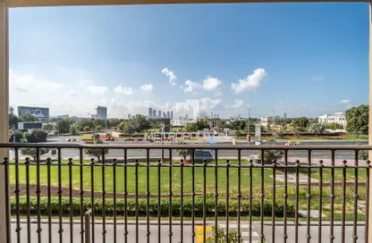 Apartment - 2 Bedrooms - 2 Bathrooms for rent in Al Jazi 2 - Madinat Jumeirah Living - Umm Suqeim - Dubai