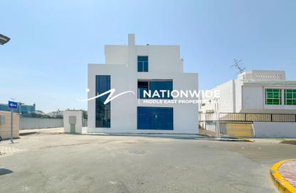 Villa - Studio for rent in Sheikh Fatima Bint Mubarak St - Al Manhal - Abu Dhabi