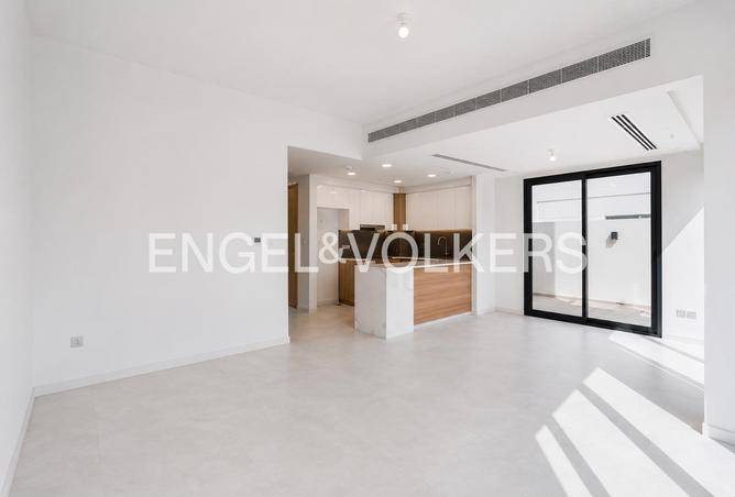 102834648 - Property Image 3