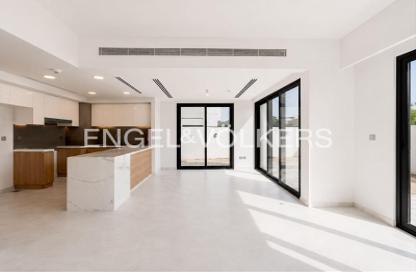 Villa - 4 Bedrooms - 5 Bathrooms for rent in La Rosa 6 - La Rosa - Villanova - Dubai
