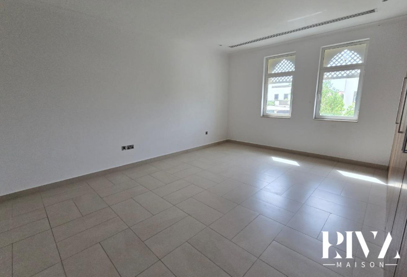 Upgraded Villa| Private Pool | Vacant | JP photo 15