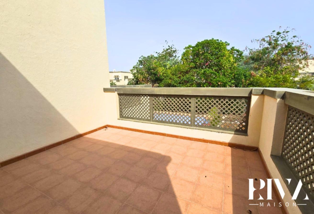 Upgraded Villa| Private Pool | Vacant | JP photo 11