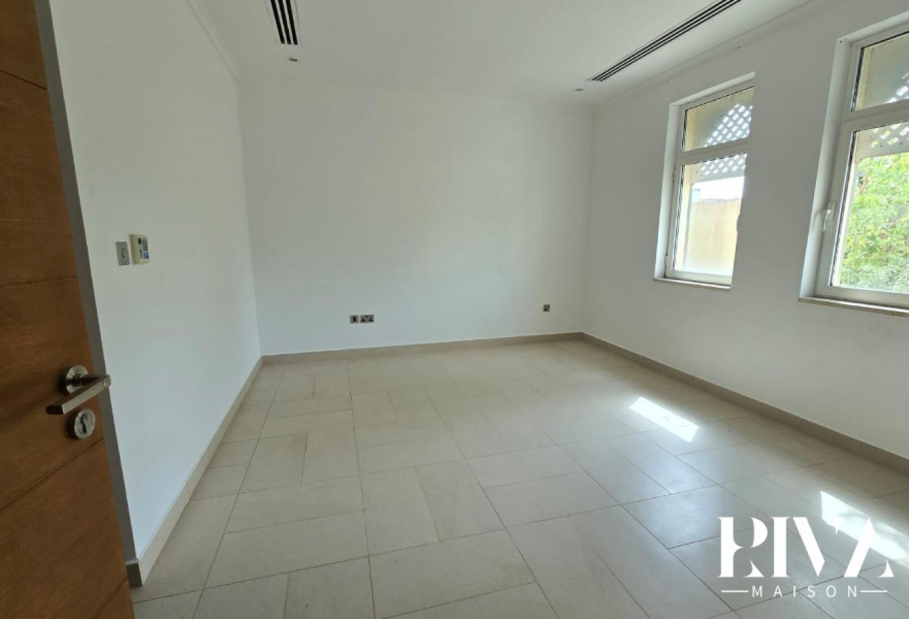 Upgraded Villa| Private Pool | Vacant | JP photo 17