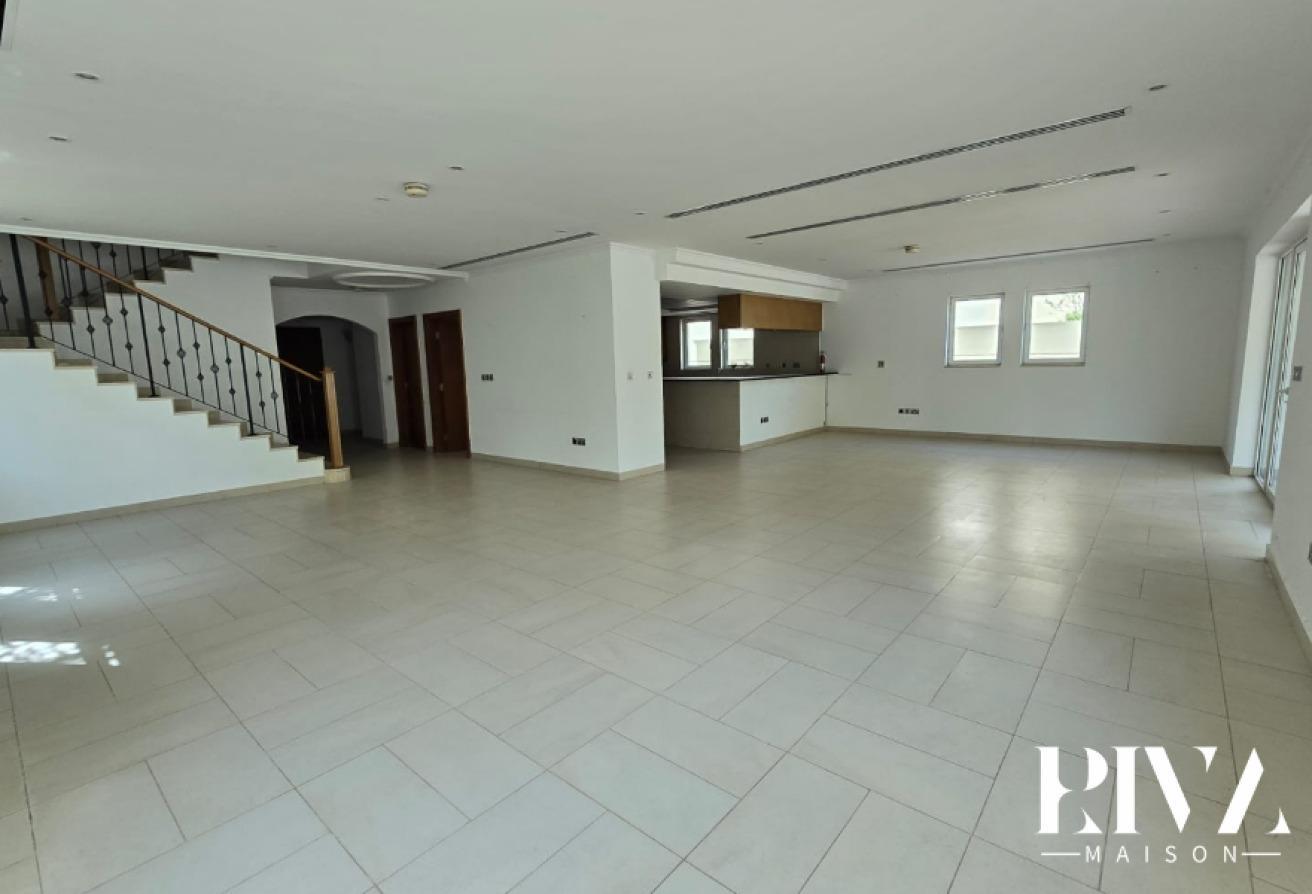 Upgraded Villa| Private Pool | Vacant | JP photo 9