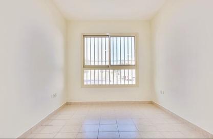 Apartment - 2 Bedrooms - 2 Bathrooms for rent in Al Muteena - Deira - Dubai