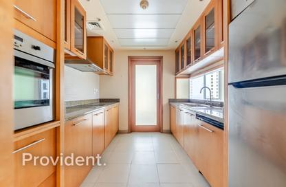 Apartment - 1 Bedroom - 2 Bathrooms for rent in Beauport Tower - Marina Promenade - Dubai Marina - Dubai