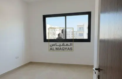 شقة - 2 غرف نوم - 3 حمامات للايجار في الجرف الصناعية 3 - الجرف الصناعية - عجمان