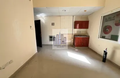 Apartment - Studio - 1 Bathroom for rent in Fire Station Road - Muwaileh - Sharjah