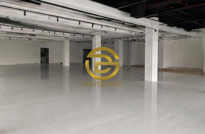 Show Room - Studio - 1 Bathroom for rent in Nad Al Hamar Showrooms - Nadd Al Hammar - Dubai
