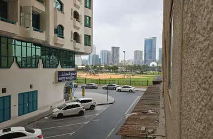 شقة - 2 غرف نوم - 2 حمامات للبيع في برج المجاز - المجاز - الشارقة