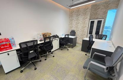 Office Space - Studio - 2 Bathrooms for rent in Health care City - Dubai Healthcare City - Bur Dubai - Dubai