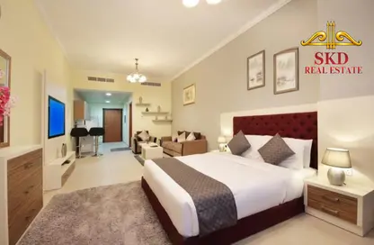 Apartment - 1 Bathroom for rent in Palace Tower 2 - Palace Towers - Dubai Silicon Oasis - Dubai