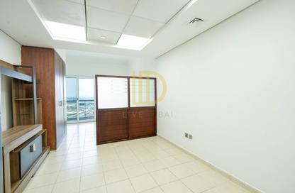 Apartment - Studio - 1 Bathroom for rent in Lake View Tower - JLT Cluster B - Jumeirah Lake Towers - Dubai