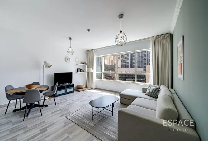 106425555 - Property Image 2