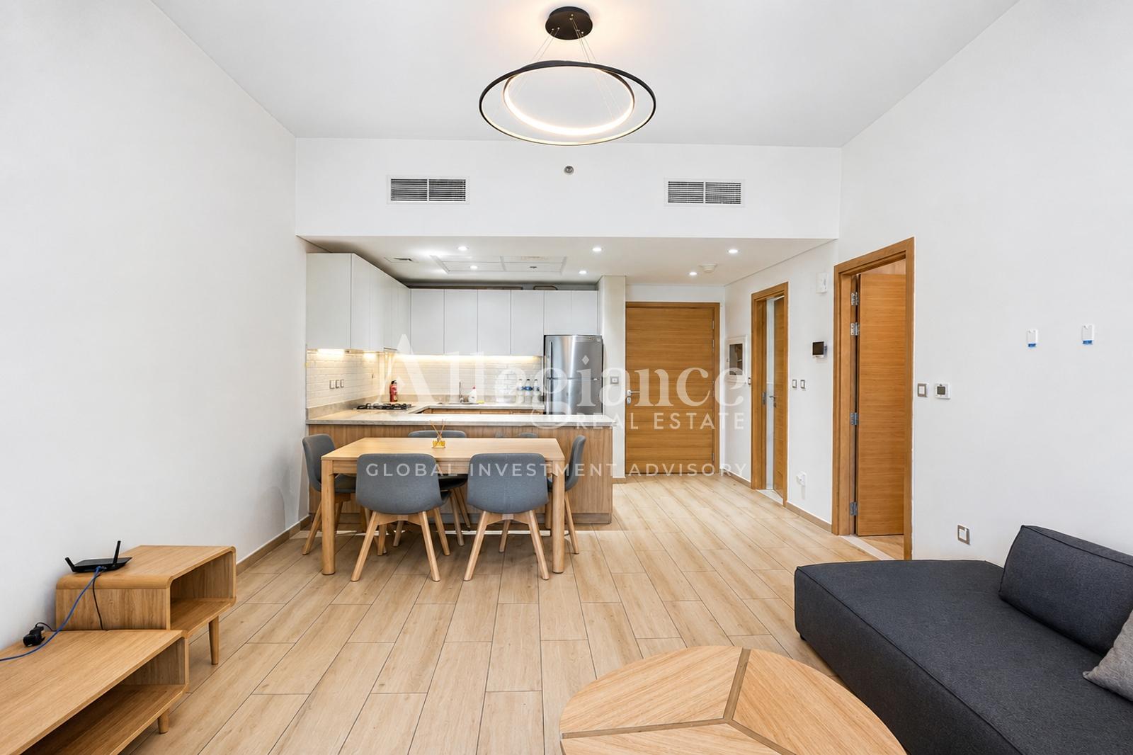 Furnished | Chiller Free l Near Metro Station — view 3