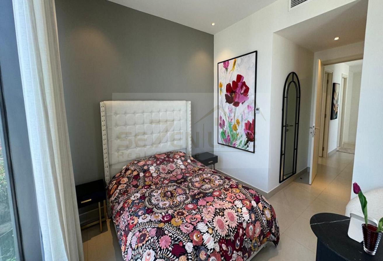 Fully Furnished| Prime Location | Corner Unit photo 18