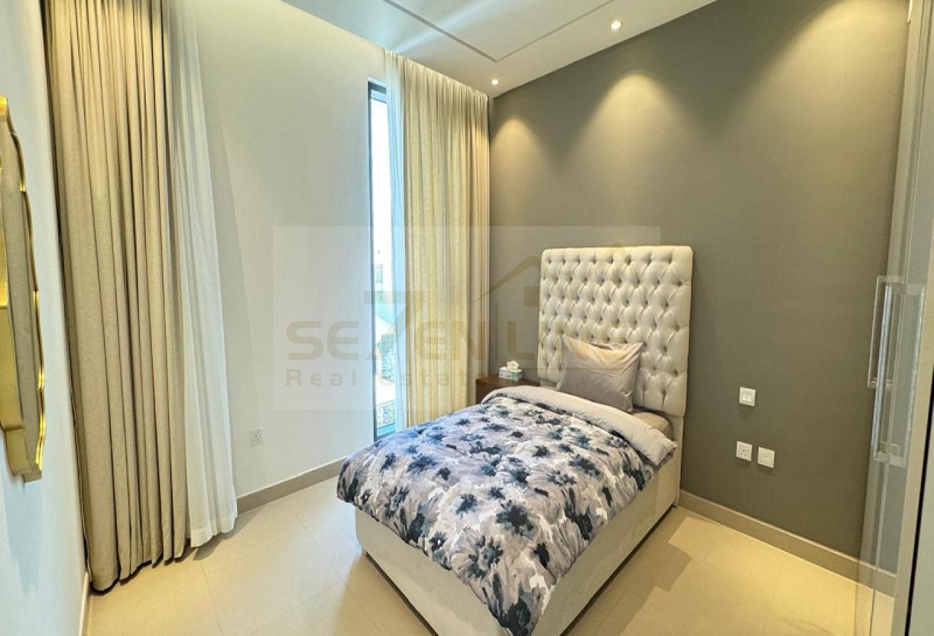 Fully Furnished| Prime Location | Corner Unit photo 13