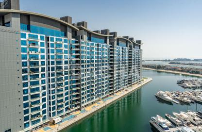 Apartment - 3 Bedrooms - 5 Bathrooms for sale in Marina Residences 1 - Marina Residences - Palm Jumeirah - Dubai