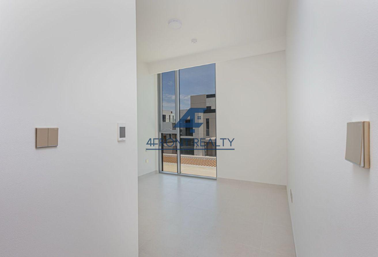 Free 2 Months Rent | Luxury Villa | View Now photo 11